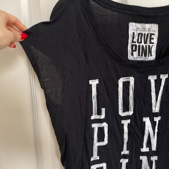 Victoria’s Secret pink top - Picture 3 of 3